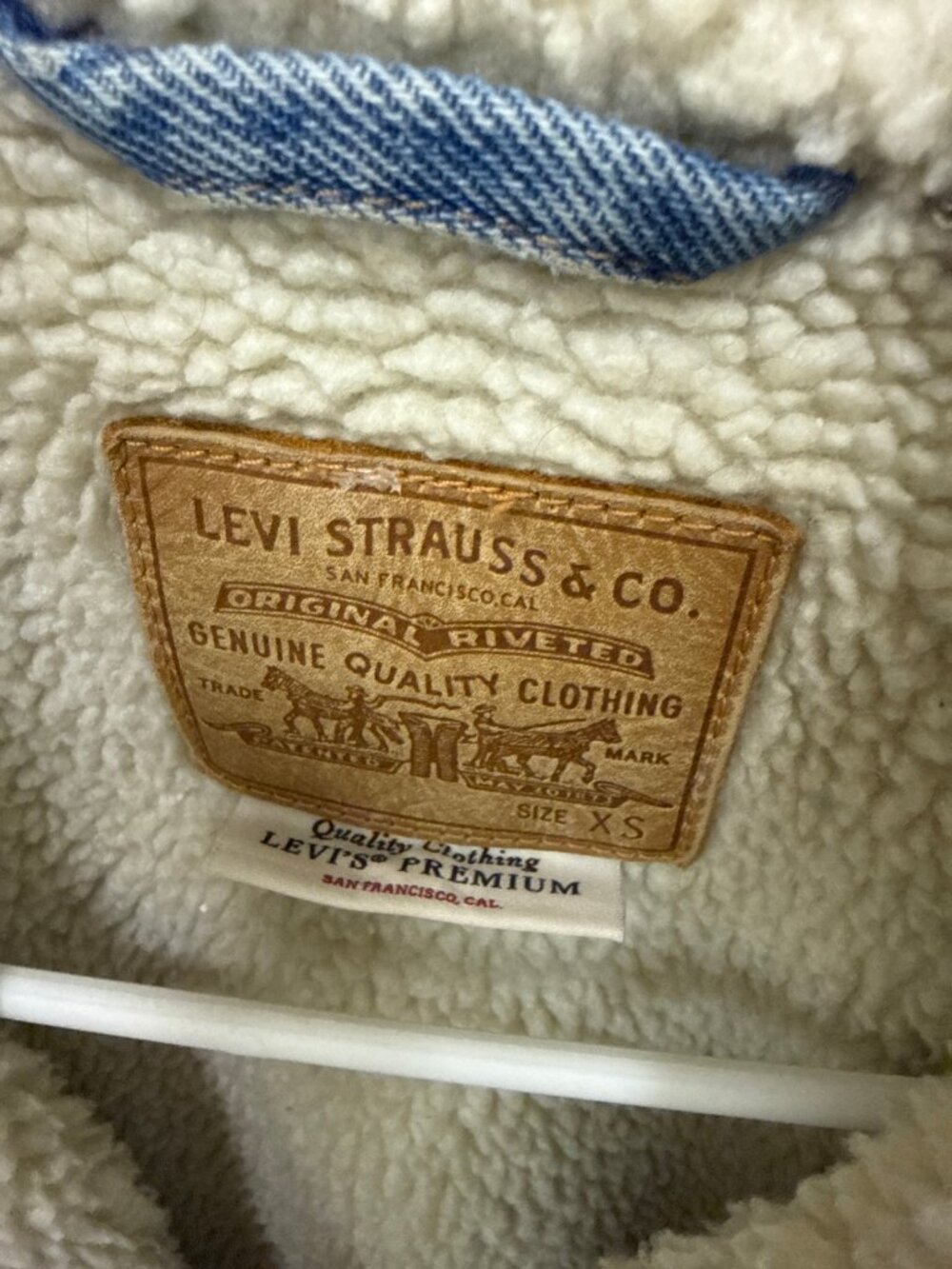 Levi's Premium Sherpa Trucker Denim Jacket - Light Wash - Size XS